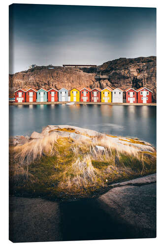Tableau sur toile Sweden, Colourful Fishermen's Houses by the Sea
