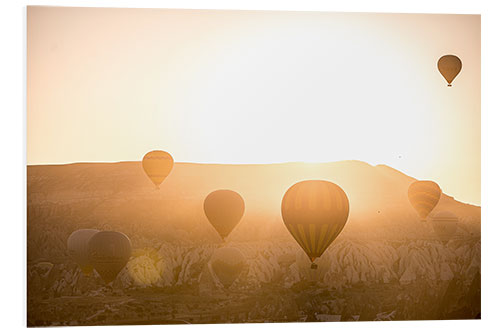 Hartschaumbild Heissluftballone bei Sonnenaufgang in Kappadokien