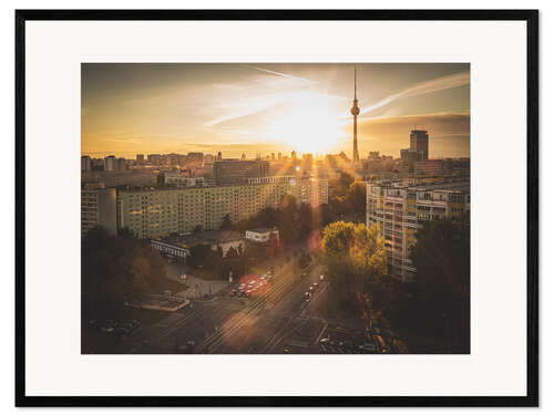 Plakat artystyczny premium w ramie Sunset at the television tower