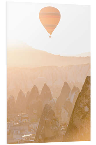 Quadro em PVC Hot air balloon over earth pyramids in the morning light