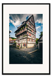 Gerahmter Kunstdruck Fachwerkhaus mit blauem Himmel