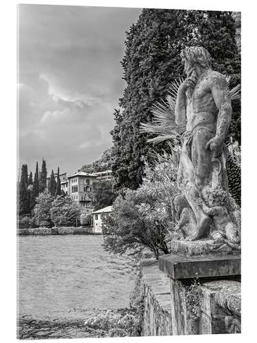 Akryylilasitaulu Ancient statue of Villa Monastero