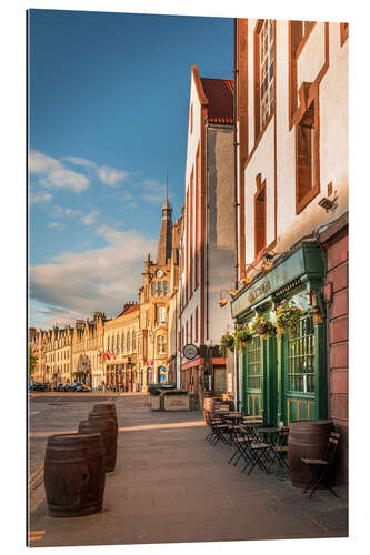 Gallery print Traditional pub on the shore in Leith, Edinburgh, Scotland