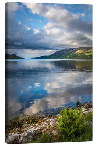 Lerretsbilde Loch Ness at Fort Augustus, Scotland