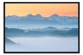Gerahmter Kunstdruck Eiger, Mönch und Jungfrau an einem nebligen Morgen im Herbst