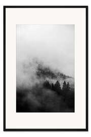 Gerahmter Kunstdruck Schwarze Wälder in Nebel und Wolken