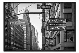 Gerahmter Kunstdruck Straßenkreuzung in Midtown Manhattan