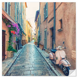 Sisustustarra Street in Saint-Tropez