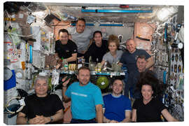 Lienzo Group portrait of astronauts and space tourists on the ISS, Oct. 2021