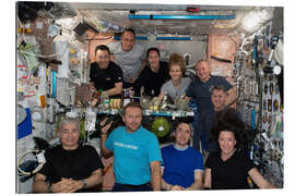 Cuadro de plexi-alu Group portrait of astronauts and space tourists on the ISS, Oct. 2021