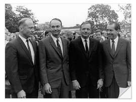 Naklejka na ścianę Apollo 11 astronauts with President Nixon