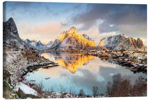 Tableau sur toile Fishing village, Reine Bay, Lofoten Norway