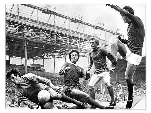 Sticker mural Ray Clemence saves a goal at close range, 6 September 1970