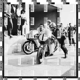 Gerahmter Kunstdruck Giacomo Agostini mit MV Agusta Motorrad, Monza, Italien, 1971