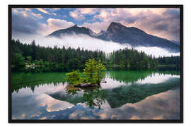 Gerahmter Kunstdruck Sonnenaufgang am Bergsee