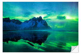 Sticker mural Aurora Borealis over Vestrahorn