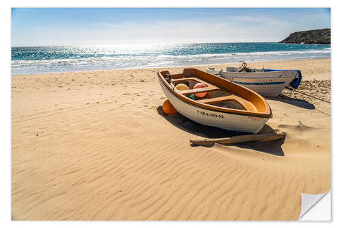 Selvklebende plakat Boats on Bolonia beach