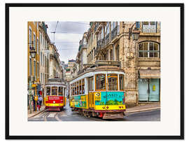 Gerahmter Kunstdruck Historische Strassenbahnen in Lissabon - Portugal - Jörg Gamroth