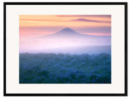 Plakat artystyczny premium w ramie Misty sunrise in Iceland