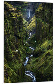 Aluminiumsbilde A dramatic green canyon in Iceland