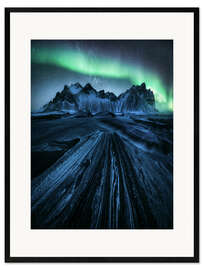 Ingelijste kunstdruk Aurora Borealis over Stokksnes in Iceland