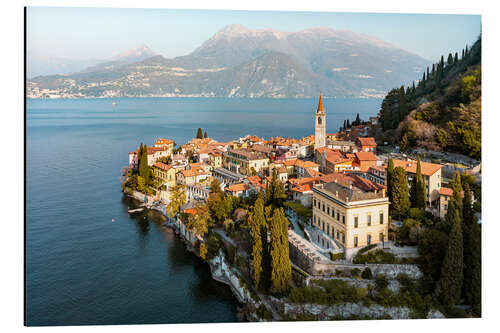 Obraz na aluminium Varenna on lake Como, Italy