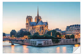 Selvklebende plakat Notre-Dame at dusk