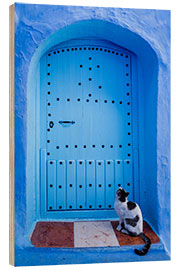 Tableau en bois Blue door and cat, Chefchaouen, Morocco