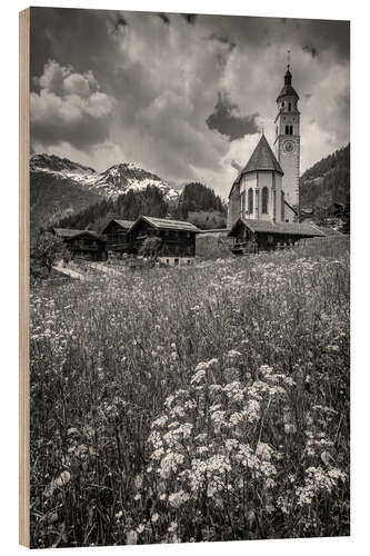 Cuadro de madera Church and farmhouses in Obermauern in Virgental, East Tyrol