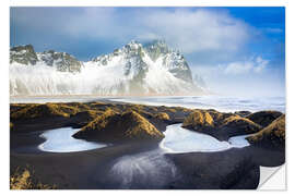 Selvklebende plakat Winter at Vestrahorn in Iceland