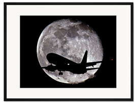 Gerahmter Kunstdruck Jet in Silhouette vor dem Mond