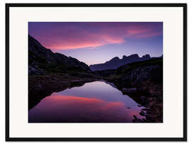 Gerahmter Kunstdruck Sonnenuntergangssilhouette der Wendenstock-Bergkette