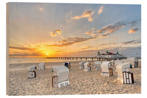 Holzbild Sonnenaufgang bei der Seebrücke in Ahlbeck auf Usedom