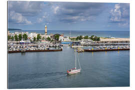 Gallery Print Blick auf Warnemünde mit Segelschiff und Leuchtturm