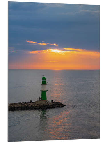 Obraz na aluminium Mole on the Baltic Sea coast in Warnemünde with sunset