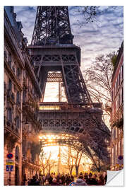 Selvklebende plakat Eiffel Tower in the morning light