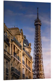 Aluminiumsbilde The top of the Eiffel Tower in Paris