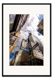 Gerahmter Kunstdruck Der Blick nach oben auf Lexington Avenue, NYC