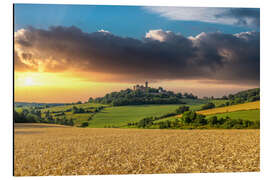 Quadro em alumínio Fields and a Castle at Sunset