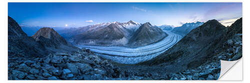 Selvklæbende plakat Full moon over the Aletsch Glacier