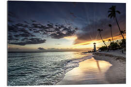 Galleriataulu Lighthouse on the Caribbean beach