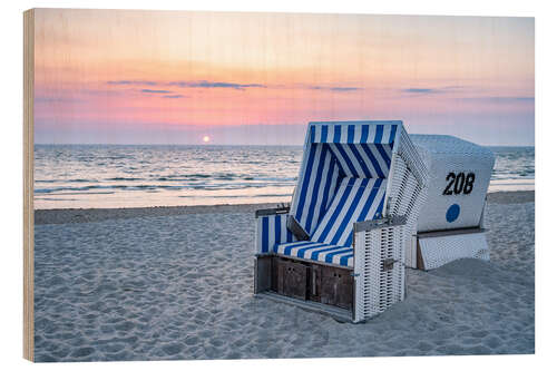 Holzbild Entspannen im Strandkorb an der Nordsee