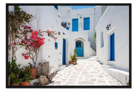 Gerahmter Kunstdruck In einem Dorf in Paros, Griechenland