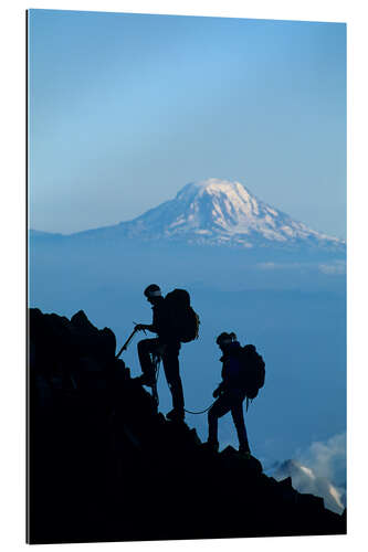 Tableau en plexi-alu Two Climbers in Mount Rainier National Park With Mount Adams on Horizon