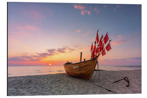 Aluminiumtavla Fishing boat in the sunrise