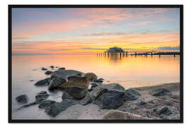 Gerahmter Kunstdruck Timmendorfer Strand bei Sonnenaufgang
