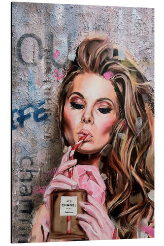 Tableau en aluminium Woman drinking Chanel Perfume