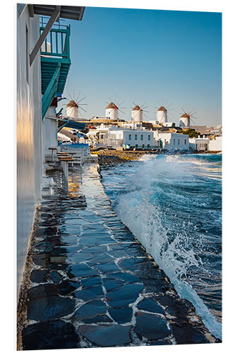 Bilde på skumplate Waves crash against the wall, Mykonos