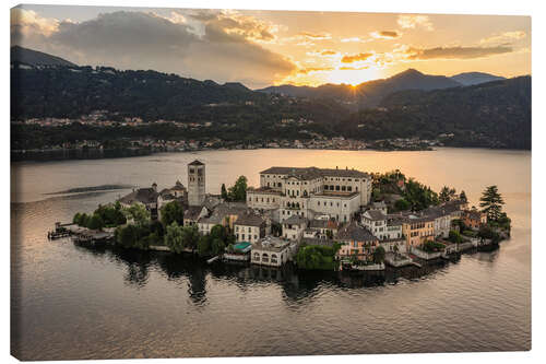 Leinwandbild Insel San Giulio am Ortasee in Italien