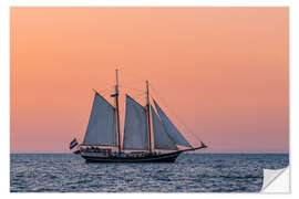 Selvklebende plakat Sailing ship in the sunset on the Baltic Sea